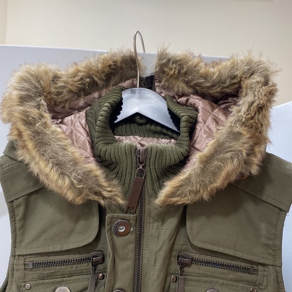 **NWOT ** Military Vest For Kids - Picture 3 of 12
